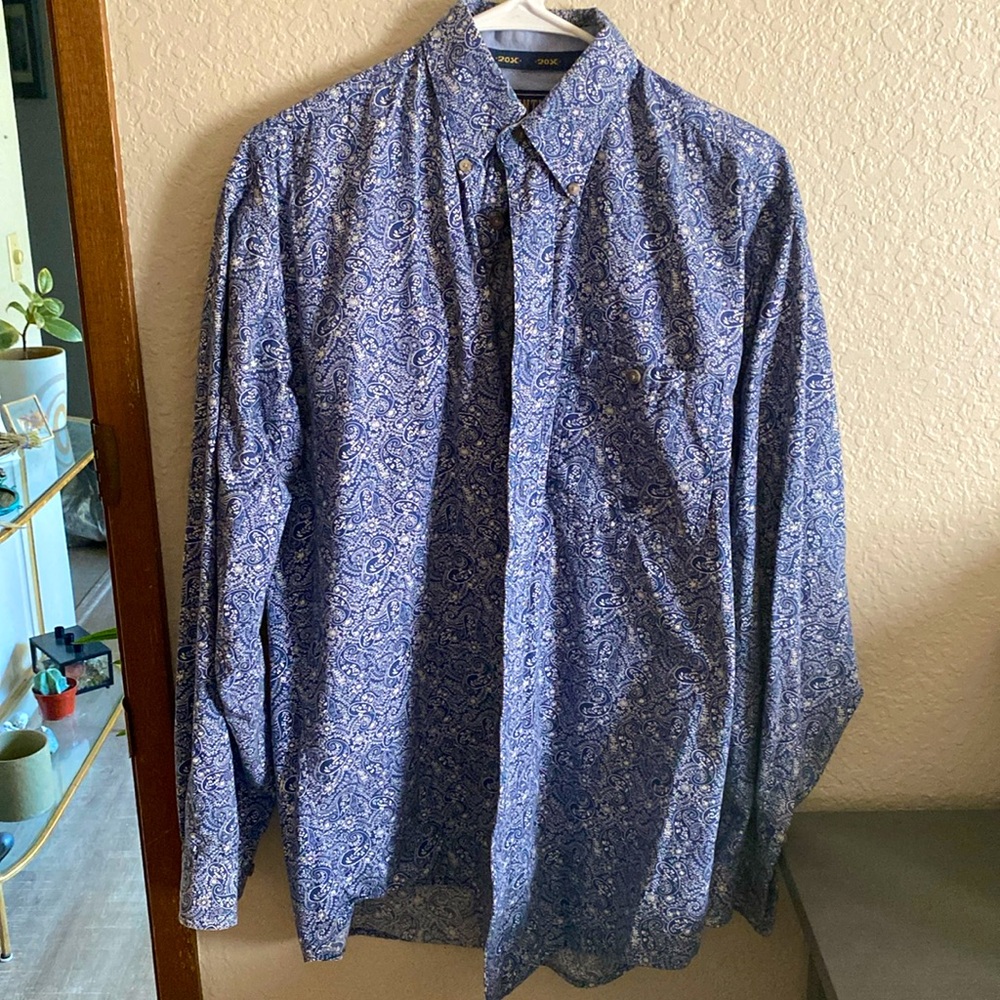 Wrangler 20X blue paisley shirt